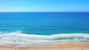 Unclassified image, 2 of 25, button - 31B Peninsula Steps to Surfers Beach with Views (Surfers Paradise)