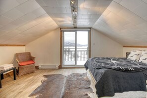 WiFi, bed sheets - Chalet le Pionnier-Bord de lac-Lakefront (Lac-Supérieur)