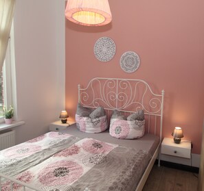 1 quarto, ferros/tábuas de passar roupa, Wi-Fi, roupa de cama