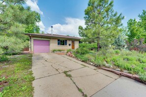 Exterior - < 1 Mi to CU Boulder: Home w/ Fenced Yard! (Boulder)