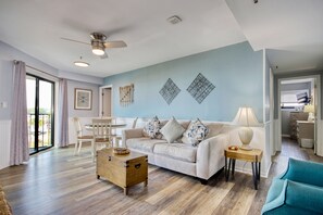 Fernseher, Tischtennisplatte