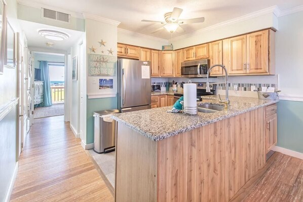 Maison, plusieurs lits (Blue Surf 17B) | Cuisine privée