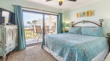 House, Multiple Beds (Blue Surf 17B)