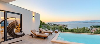 Lovely home in Preko with sauna