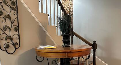 Charming 1-bedroom house in beautiful London with WiFi, AC