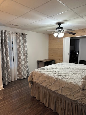 1 bedroom, WiFi, bed sheets - Charming 1-bedroom house in beautiful London with WiFi, AC (London)