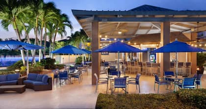 Near Florida Beach | Golf. Outdoor Pool. Gym.