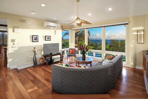 Smart TV, books, stereo