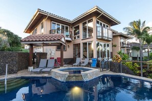 Unclassified image, 5 of 54, button