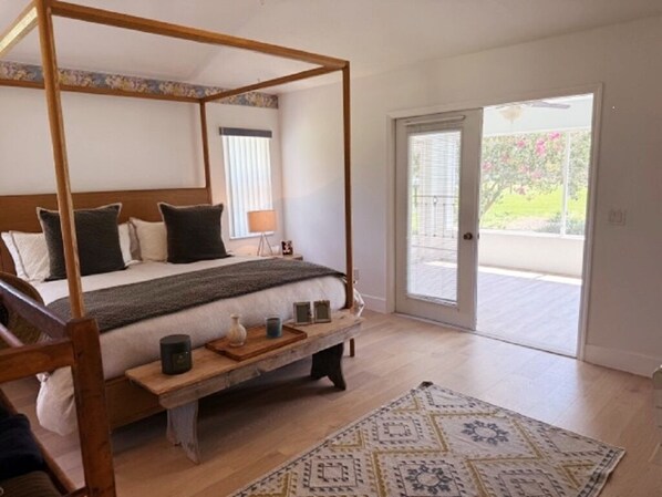 3 bedrooms, bed sheets