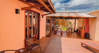 Shangri La Casas e Studios
