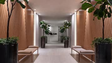 Exclusive-Apartment | Lobby