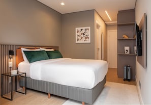 Apartment | Free WiFi, bed sheets
