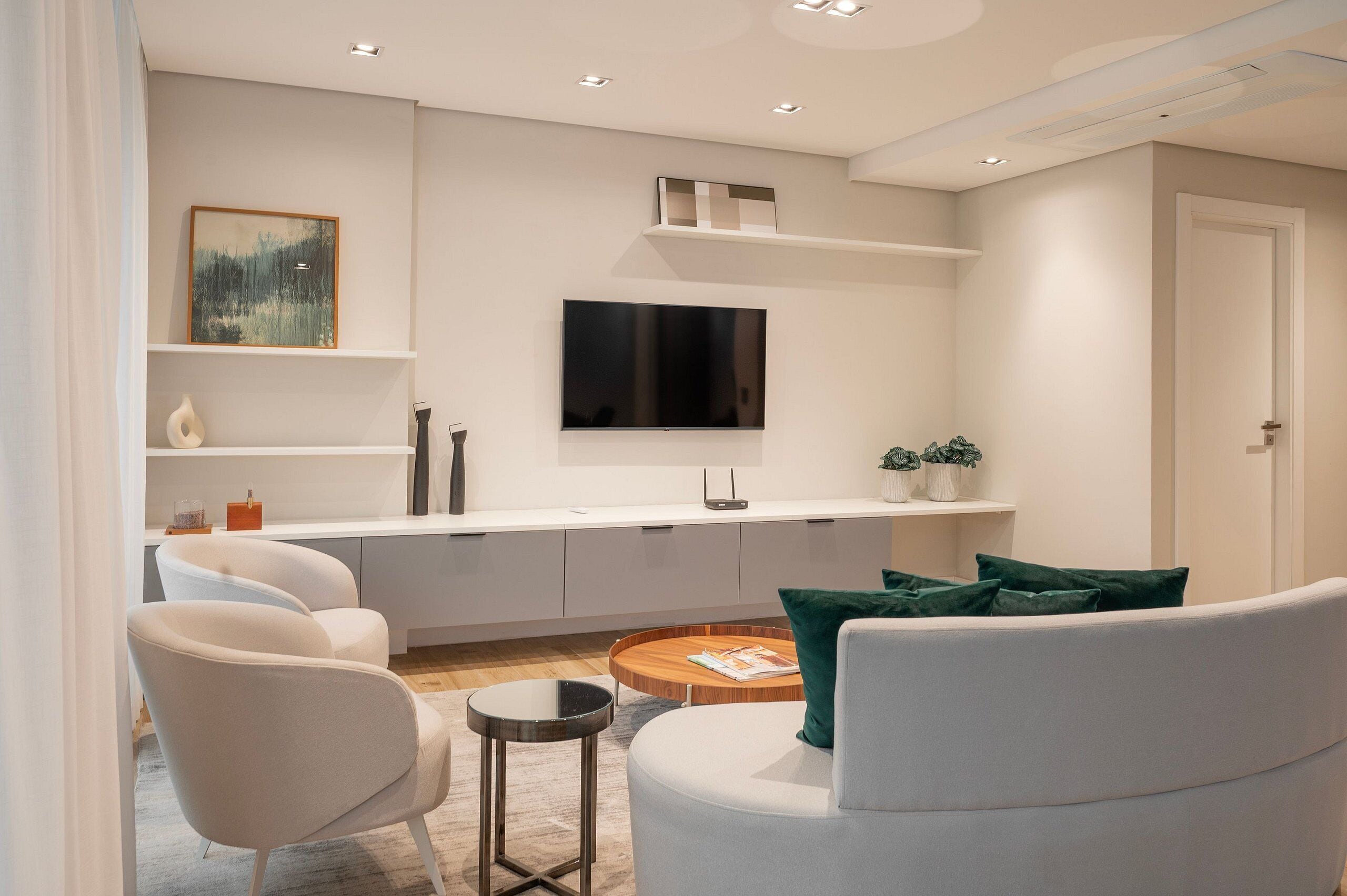 Club Apartment | Living room