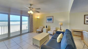 Condo (2 Bedrooms) | Living area