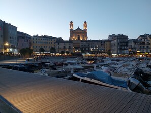 Marina - Studio located between the old port and the citadel. right in the town center. (Bastia)