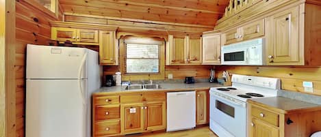 Studio (1 Bedroom) | Property amenity