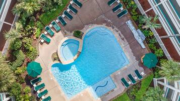 Condo (1 Bedroom) | Property amenity
