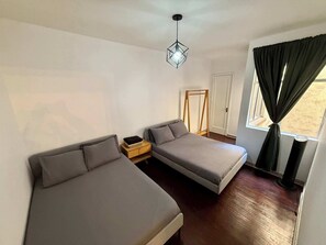 2 chambres, bureau, fer et planche à repasser, Wi-Fi