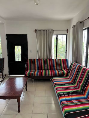 Télévision, espaces bureaux