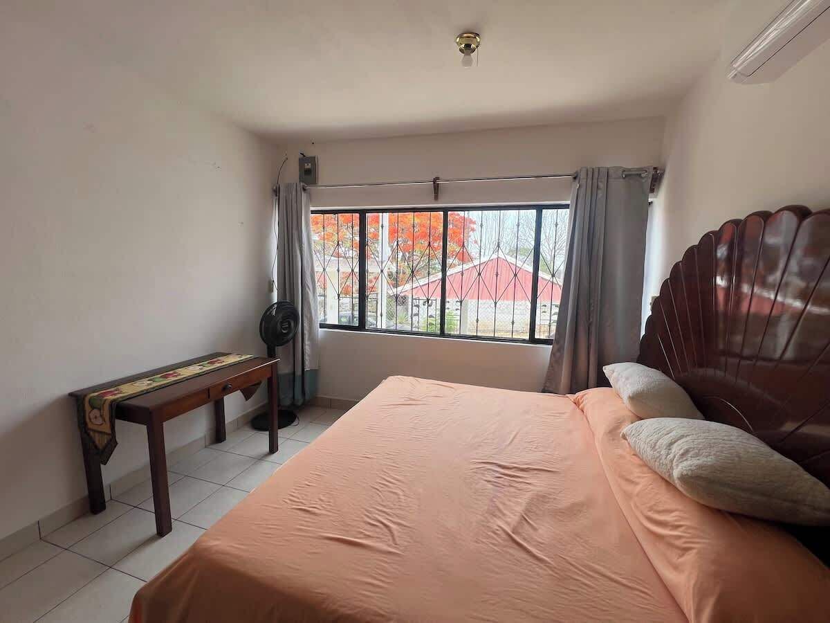 3 Schlafzimmer, Bügeleisen/Bügelbrett, WLAN, Bettwäsche