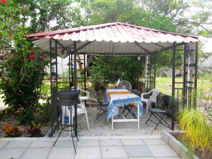 Outdoor dining - Casa campestre 3 habitaciones y 1AC en Berriozabal (Berriozabal)