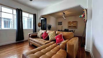 TV, videogames, escritórios