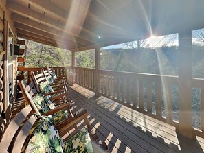Studio (4 Bedrooms) | Property amenity