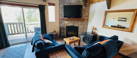 Smart TV, fireplace, DVD player, foosball