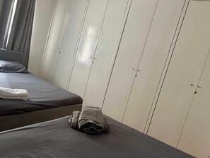 3 Schlafzimmer, Bügeleisen/Bügelbrett, WLAN, Bettwäsche