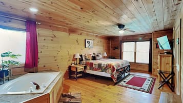 Studio (1 Bedroom) | Property amenity