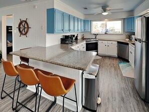 House (3 Bedrooms) | Property amenity - Once Upon a Tide by Ryson Vacation Rentals (Galveston)