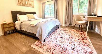 Cozy Countryside Guesthouse with BBQ & Firepit