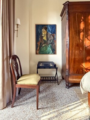 Deluxe Suite, Patio, Garden View | In-room safe, iron/ironing board, free WiFi