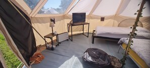 1 chambre, Wi-Fi gratuit, draps fournis