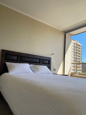 1 bedroom, iron/ironing board, WiFi, bed sheets - Stay in the heart of Concepción! Modern and equipped apartment (Concepción)