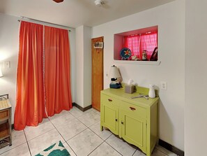 Property amenity - 7 Palms by Miss Kitty’s (Rockport)