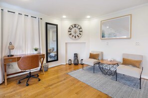 Casa (3 Bedrooms) | Interior