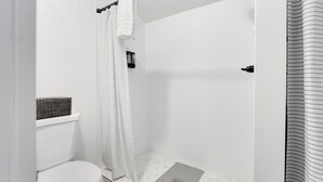 Shower, towels