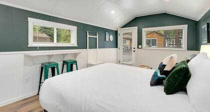 Cabin 1- Hewlett Gulch