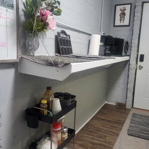 Interior - Charming 1-bedroom apartment in amazing Wichita with WiFi, AC (Wichita)