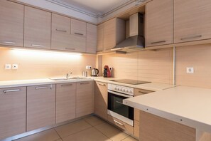 Microwave, oven, stovetop