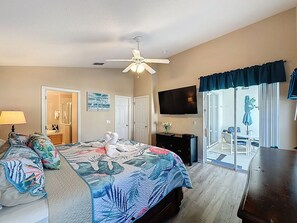4 bedrooms, iron/ironing board, WiFi, bed sheets