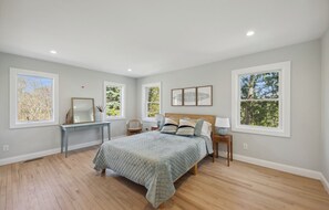 3 間睡房、熨斗/熨衫板、Wi-Fi、床單