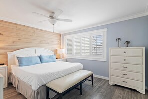 House, Multiple Beds (Blue Surf 5)