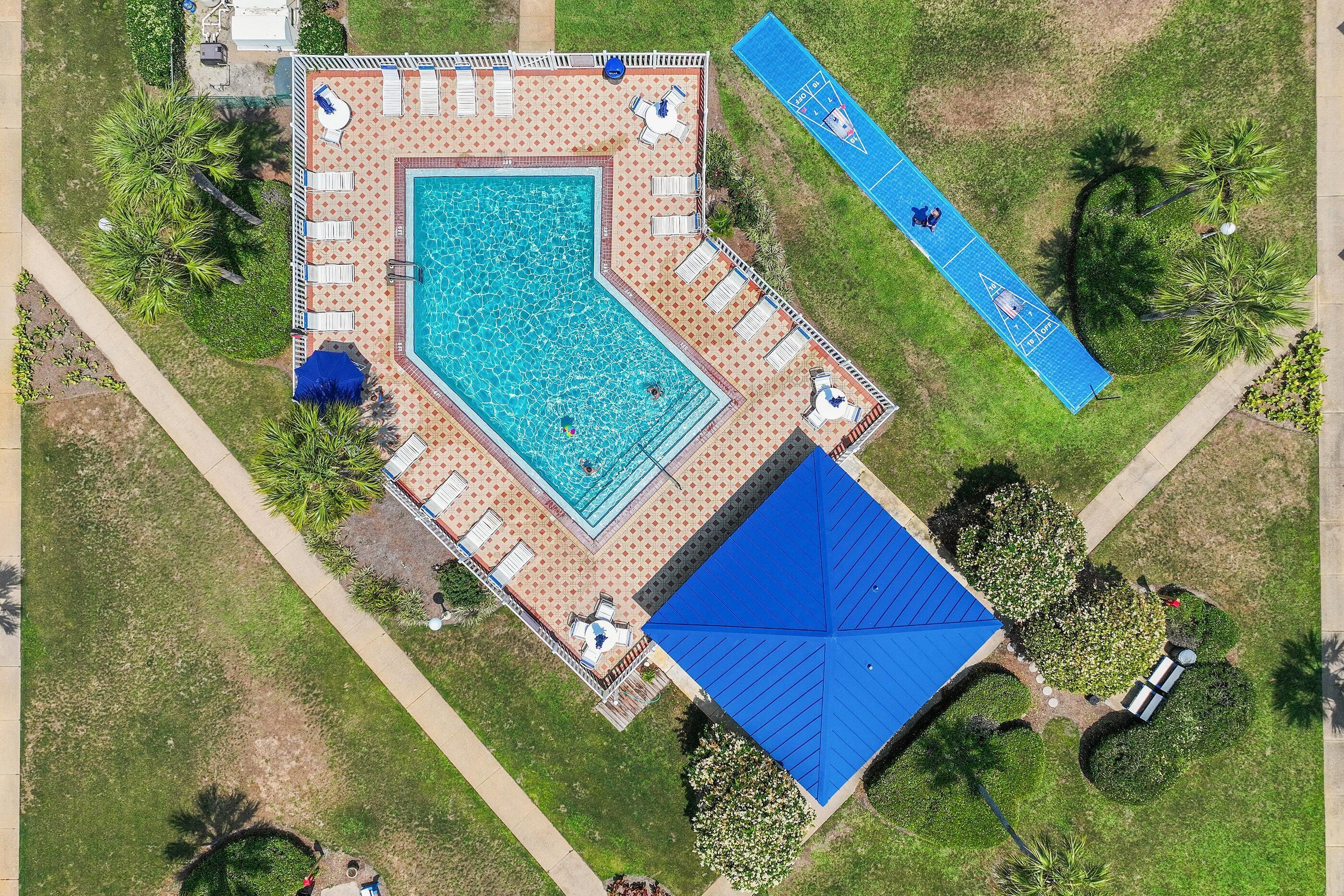 House, Multiple Beds (Blue Surf 6) | Pool | Outdoor pool