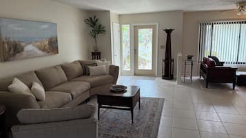 Smart-TV, Bücher, Musikbibliothek