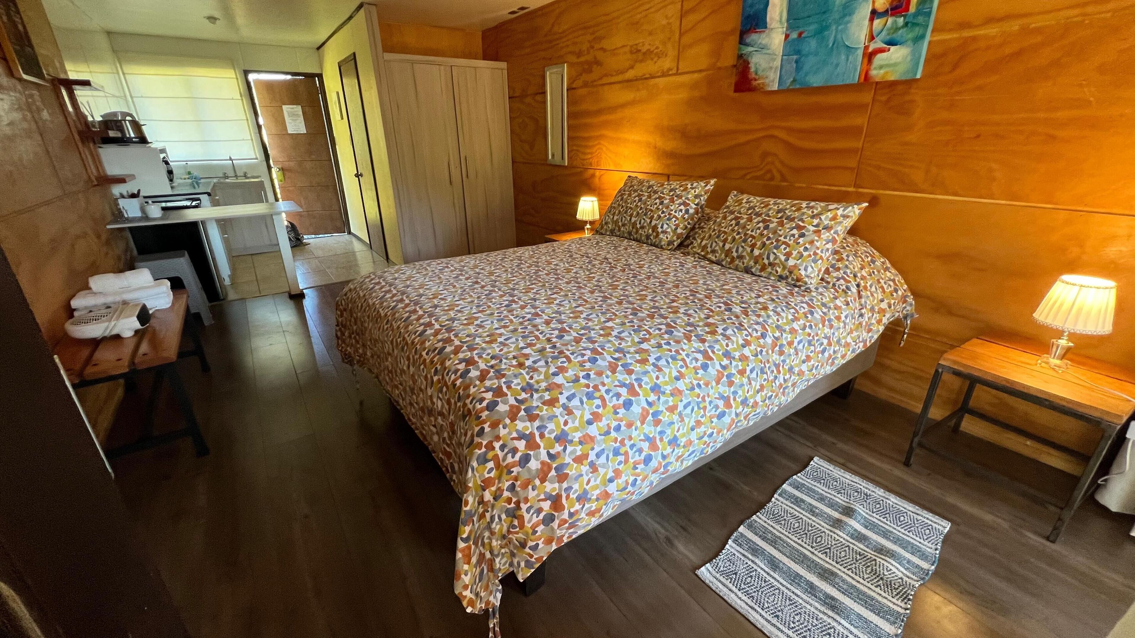 1 bedroom, WiFi, bed sheets