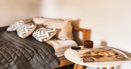 Maison de ville - proche station de métro - animal accepté !