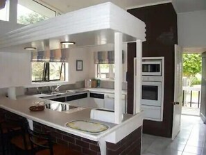 Mikrowelle, Ofen, Herdplatte